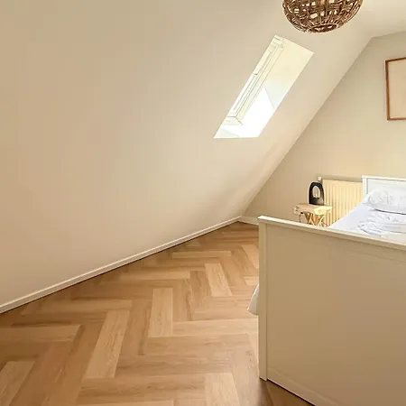 Zon Aan Den Hoef By Droomvilla بيت للعطل