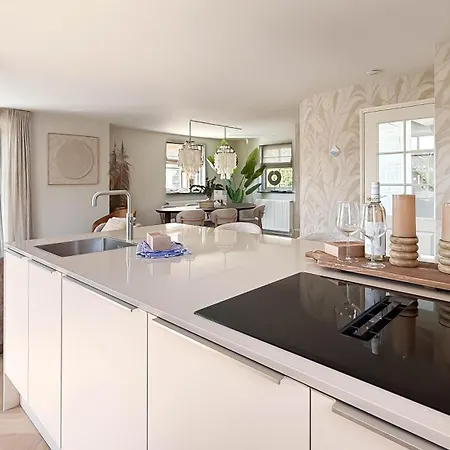 Zon Aan Den Hoef By Droomvilla إغموند آن دن هوف