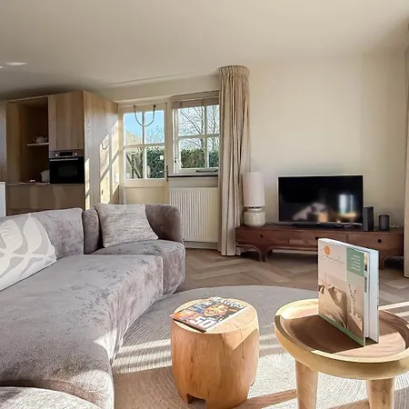Zon Aan Den Hoef By Droomvilla Holiday home Egmond aan den Hoef