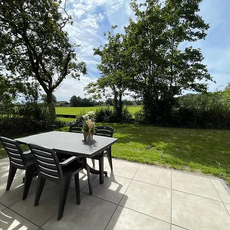 Zon Aan Den Hoef By Droomvilla إغموند آن دن هوف